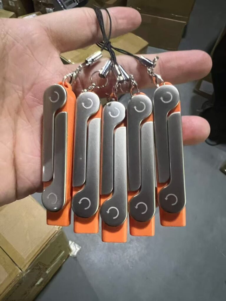 Flat USB-C to USB-C - Right Angle